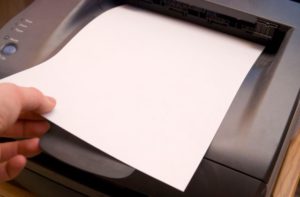 Почему принтер печатает белые листы и как это исправить