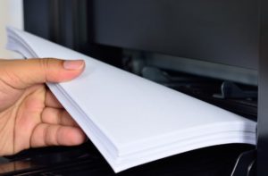 Конструкция типового податчика бумаги в принтерах